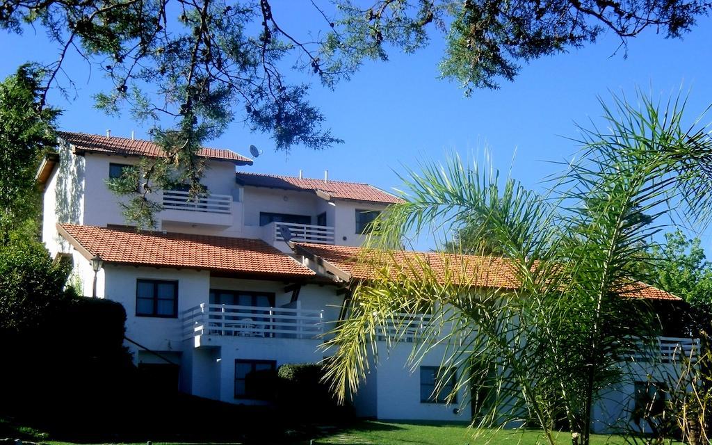 Las Ardillas Cabañas y Suites La Falda Exterior foto